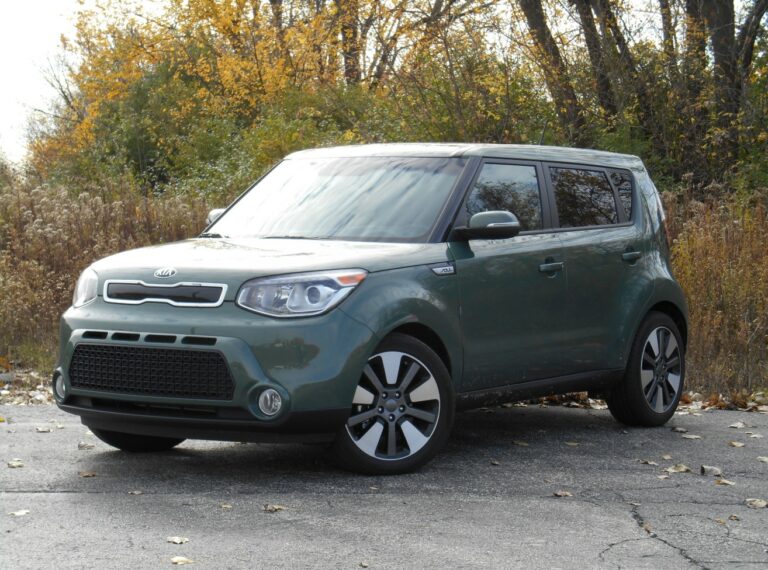 2026 New Kia Soul Pictures