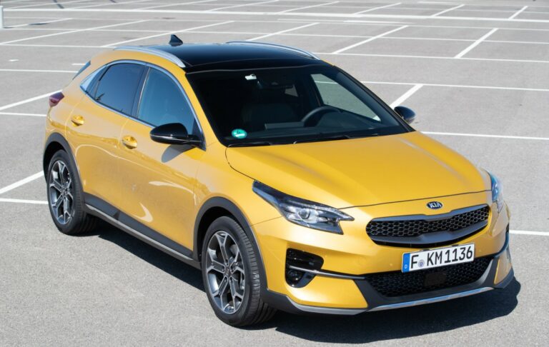 Kia 2026 XCeed Pictures